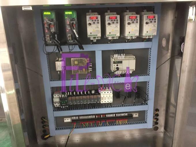 1L পেট বোতল লেবেলিং মেশিন প্যানাসনিক মোটর হাতা আবেদনকারী 400BPM 6