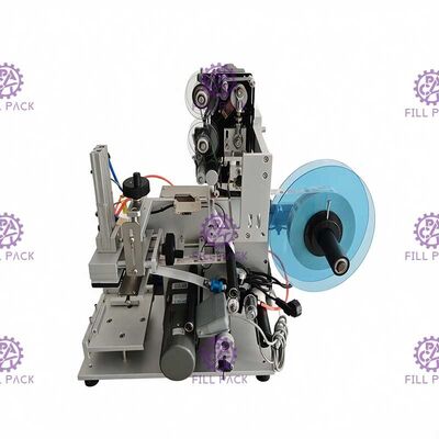 আঠালো স্টিকার বোতল লেবেলিং মেশিন 1800BPH সেমি অটোমেটিক স্কয়ার বোতল 3 সাইডের জন্য