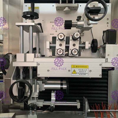 2L পিইটি বোতল এবং বোতল ক্যাপ জন্য স্বয়ংক্রিয় লেবেল মেশিন