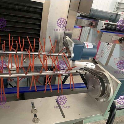 স্বয়ংক্রিয় রাউন্ড বোতল লেবেল মেশিন উল্লম্ব ভেতরে লেবেল মেশিন