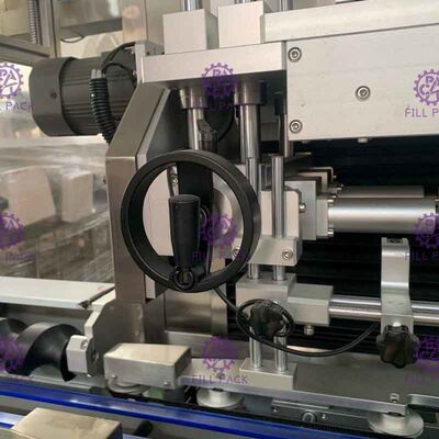 বাষ্প জেনারেটরের 9KW সঙ্গে উচ্চ ফলপ্রসু গ্লাস বোতল লেবেল মেশিন