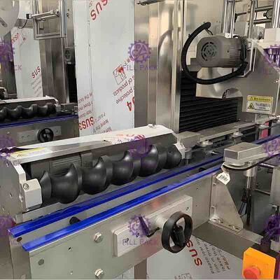 রস বোতল লেবেল মেশিন