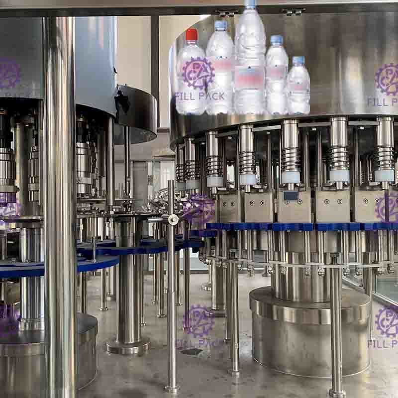 3 মধ্যে 1 Monoblock প্লাস্টিক বোতল খনিজ জল 18 মেশিন জন্য মেশিন ভর্তি